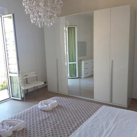 شقة La Mimosa Di Andrea *